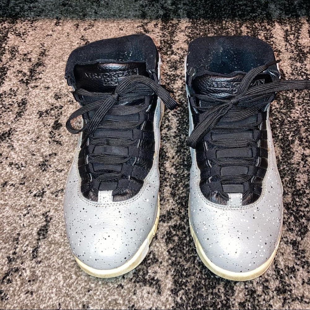 2001 Jordan 10 - Cement - Size 8.5